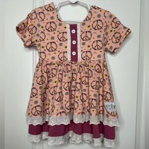 Wild Rose Kids Peace Sign Matching Set